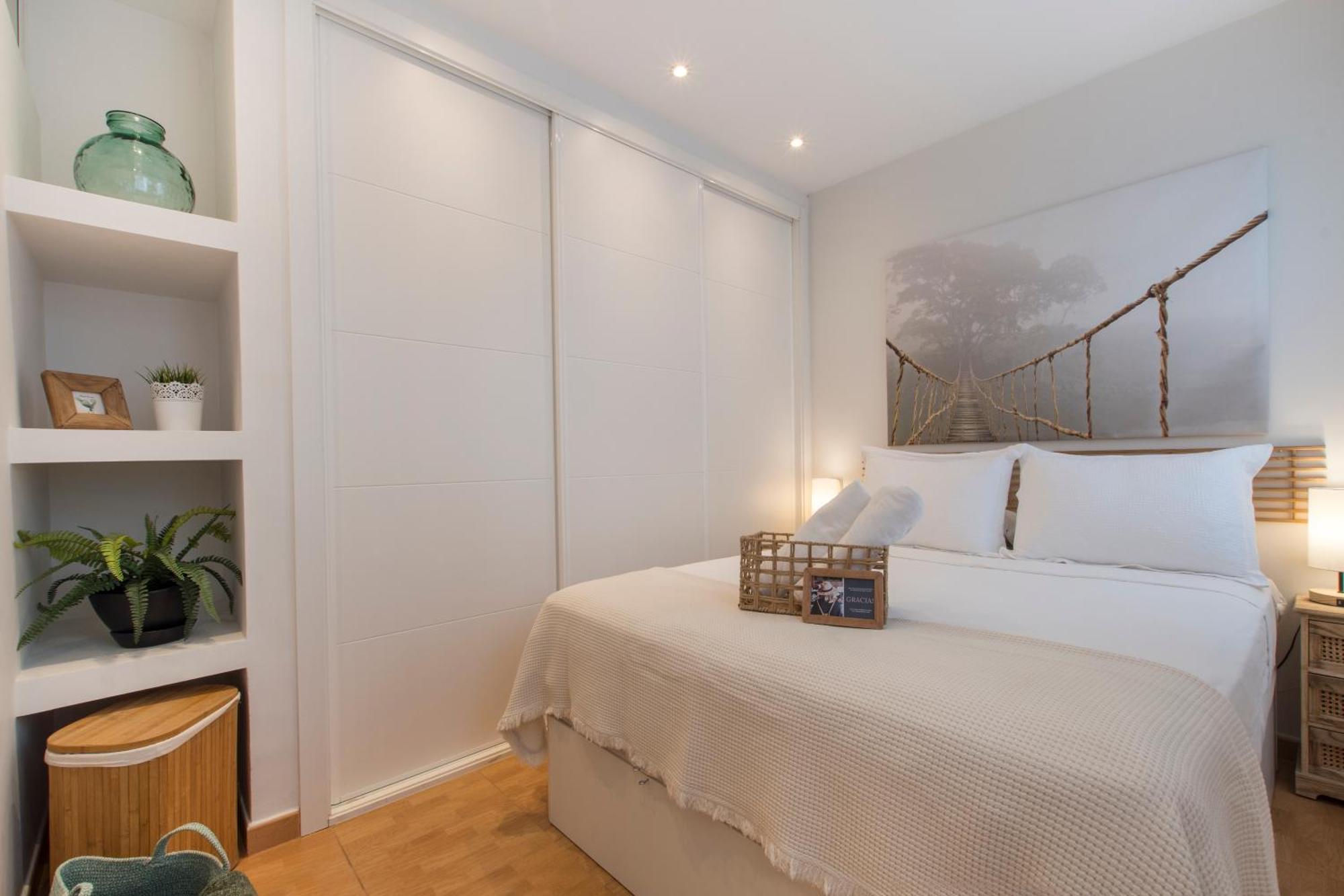 Fee4Me. Elegant Flat A Few Minutes From Atocha. Apartment Madrid Bagian luar foto