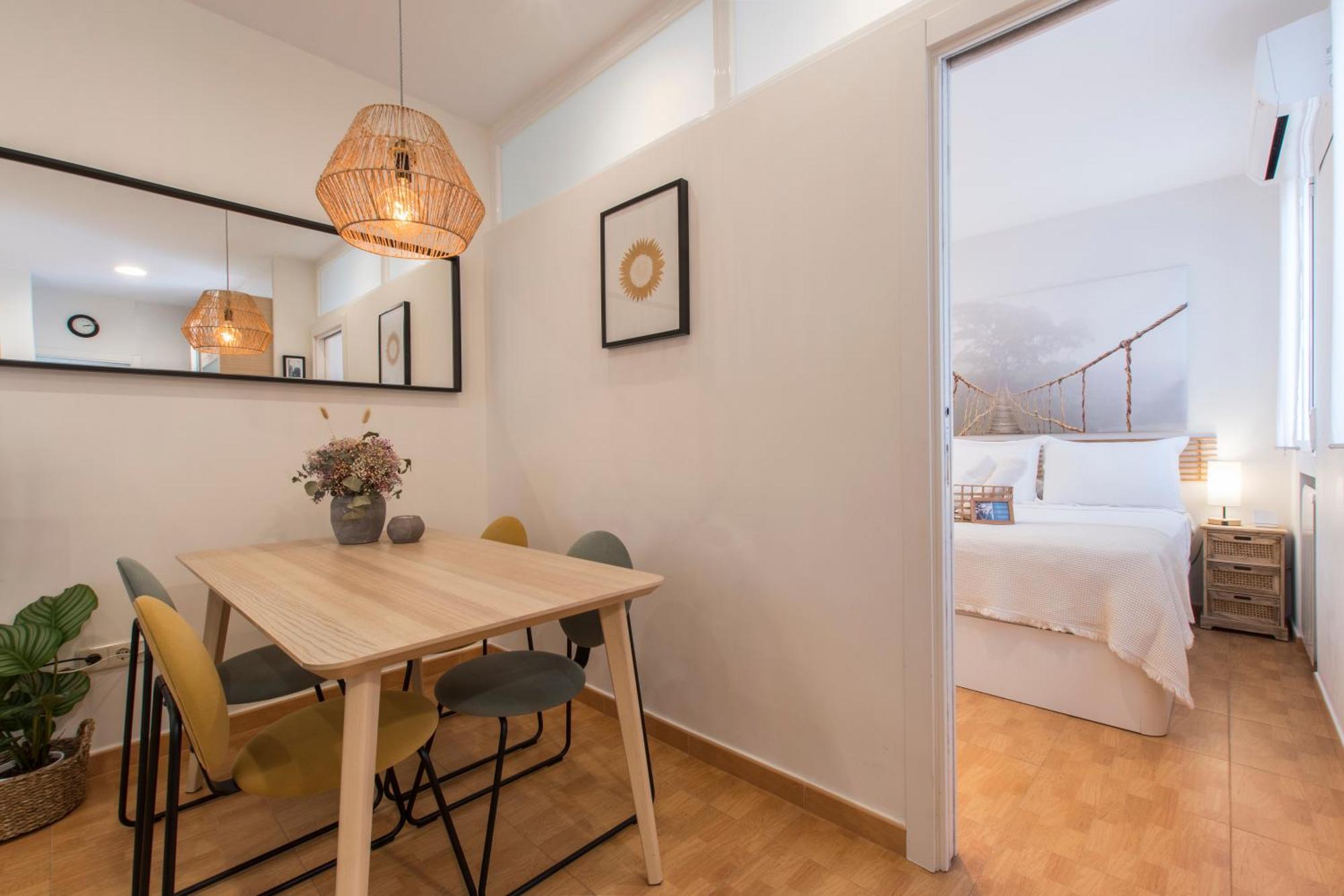 Fee4Me. Elegant Flat A Few Minutes From Atocha. Apartment Madrid Bagian luar foto