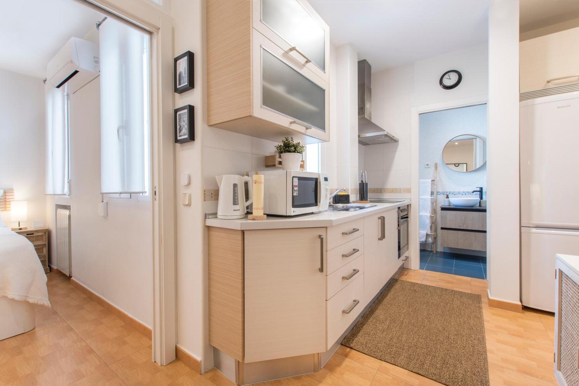 Fee4Me. Elegant Flat A Few Minutes From Atocha. Apartment Madrid Bagian luar foto