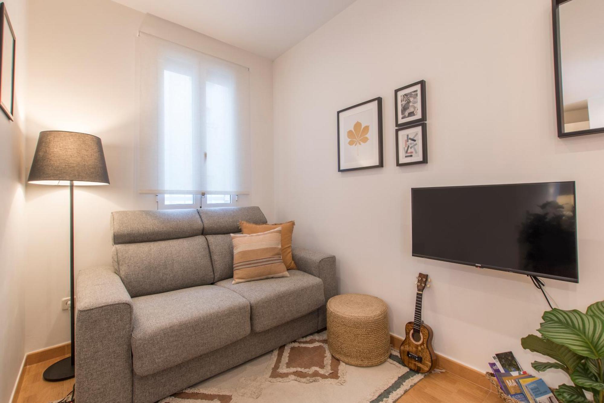 Fee4Me. Elegant Flat A Few Minutes From Atocha. Apartment Madrid Bagian luar foto